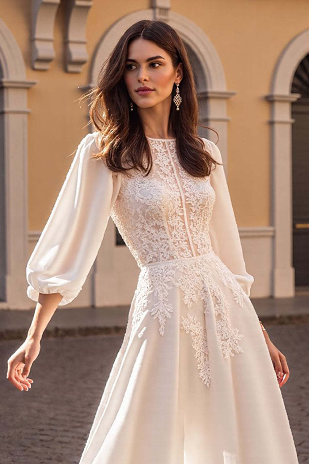 Ivory Corset A Line Half Sleeves Satin Vintage Wedding Dress with Appliques