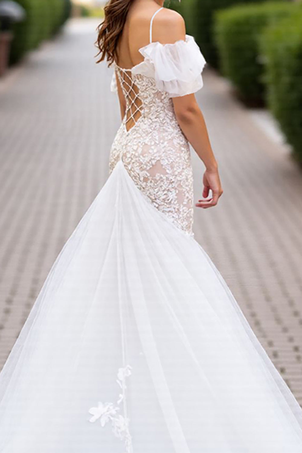 Tulle Ivory Cold Shoulder Mermaid Sweep Train Wedding Dress with Lace