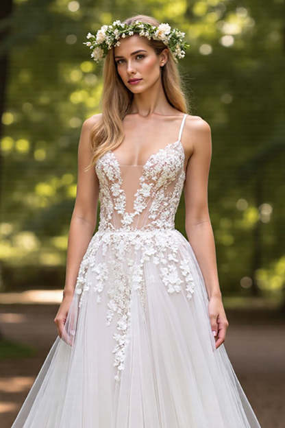 Deep V-Neck Tulle Ball Gown Ivory Wedding Dress with Appliques