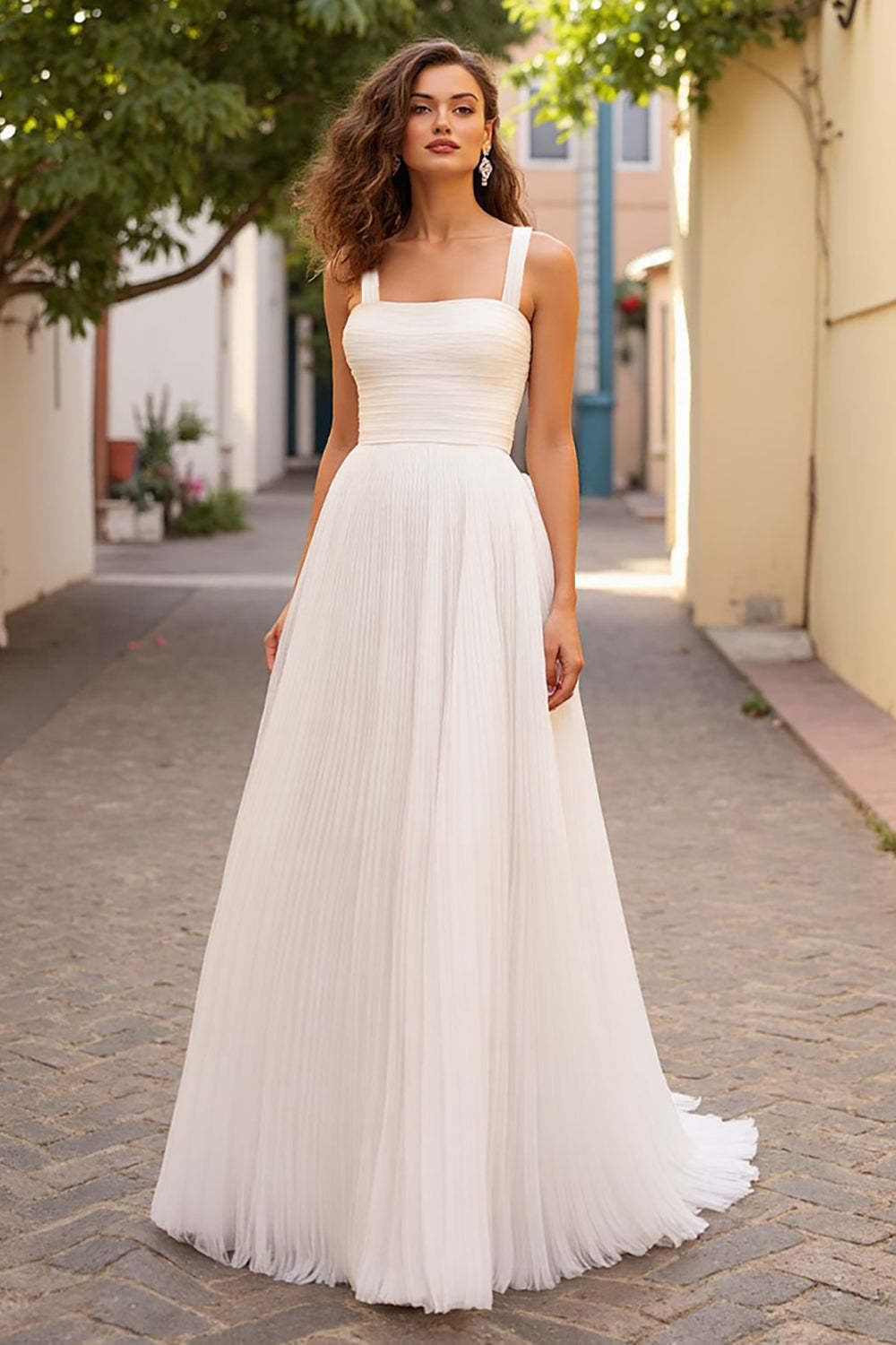 Leely Women Simple Ivory Sweep Train Wedding Dress A Line Square Neck Pleated Bridal Dress