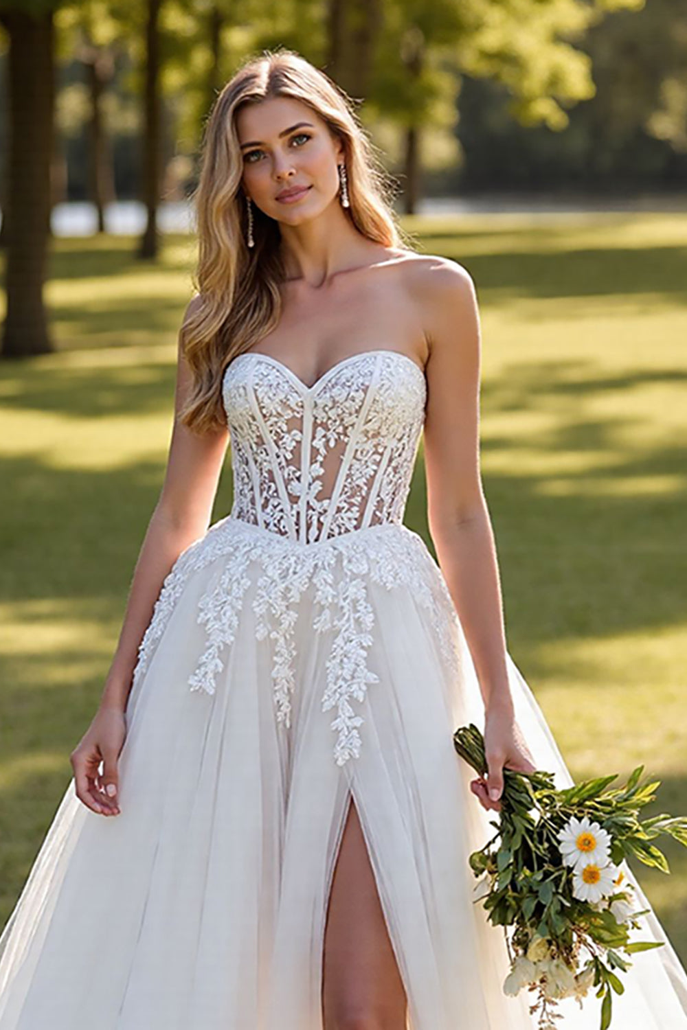 Ivory Sweetheart Corset Tulle Sweep Train Wedding Dress with Lace