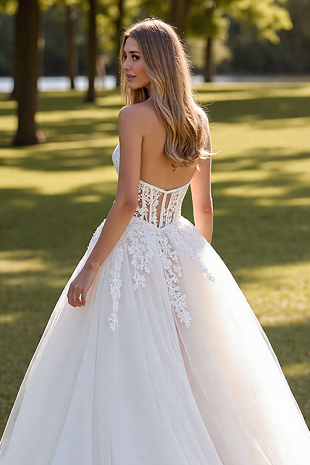 Ivory Sweetheart Corset Tulle Sweep Train Wedding Dress with Lace