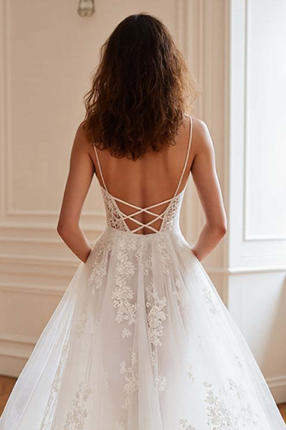 Tulle Sweep Train Ivory Corset Spaghetti Straps Wedding Dress with Appliques