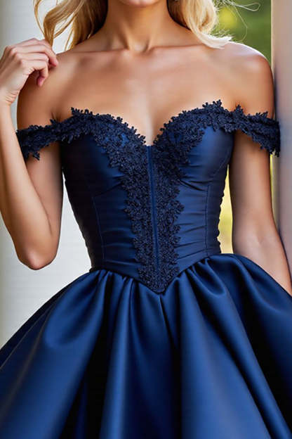 Burgundy A Line Satin Corset Short Homecoming Dress with Appliques