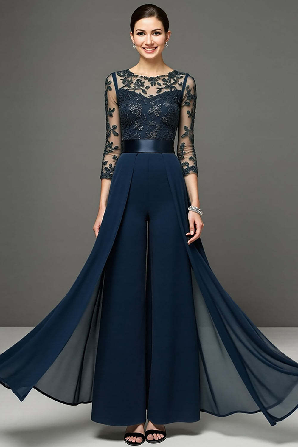 Leely Women Navy Chiffon Maxi Mother of the Bride Pantsuits with Appliques Illusion Neck 3/4 Sleeves Wedding Guest Pantsuits with Side Cape