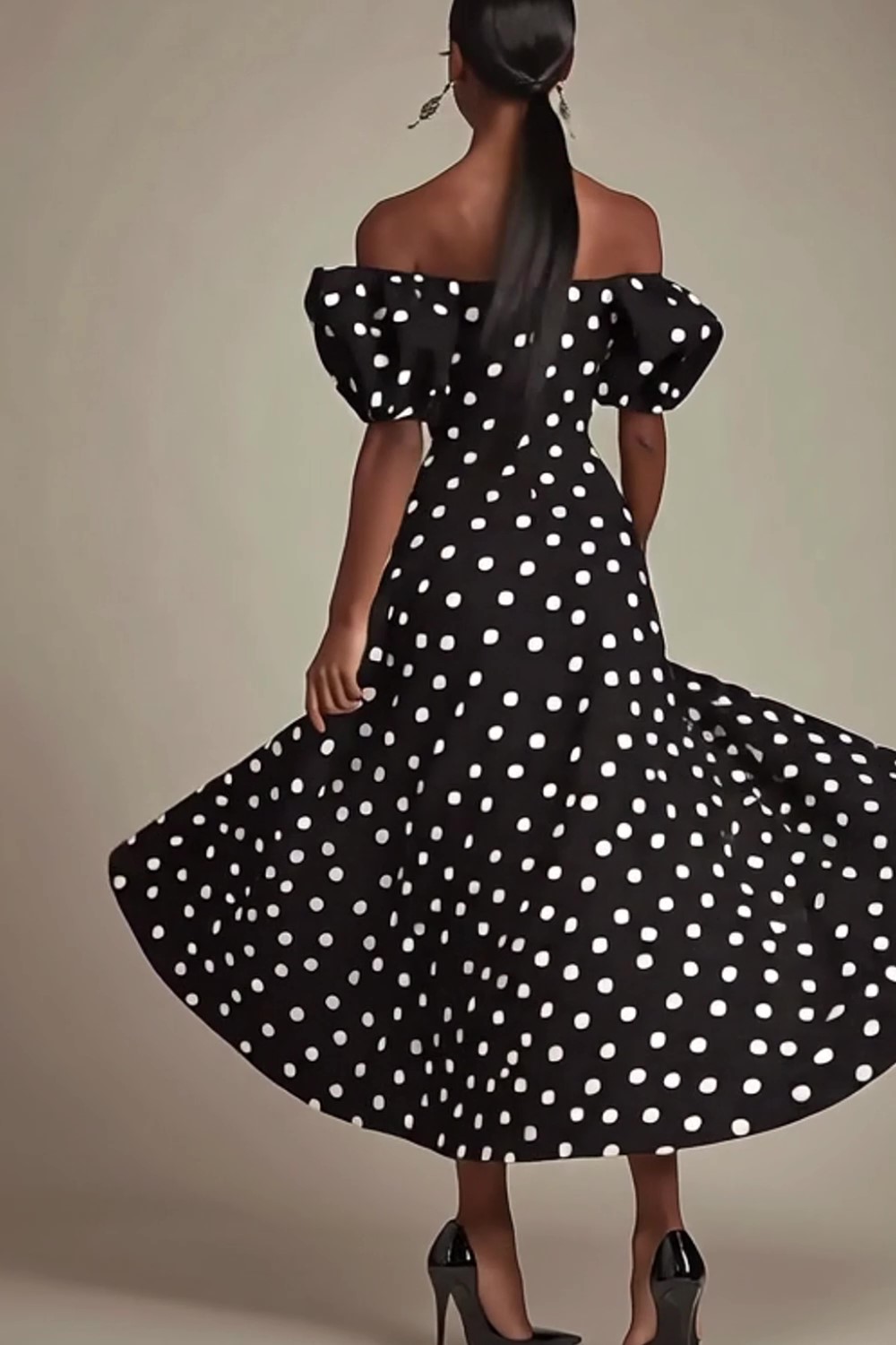 Boho Black and White Puff Sleeves Satin Maxi Polka Dot Dress with Slit