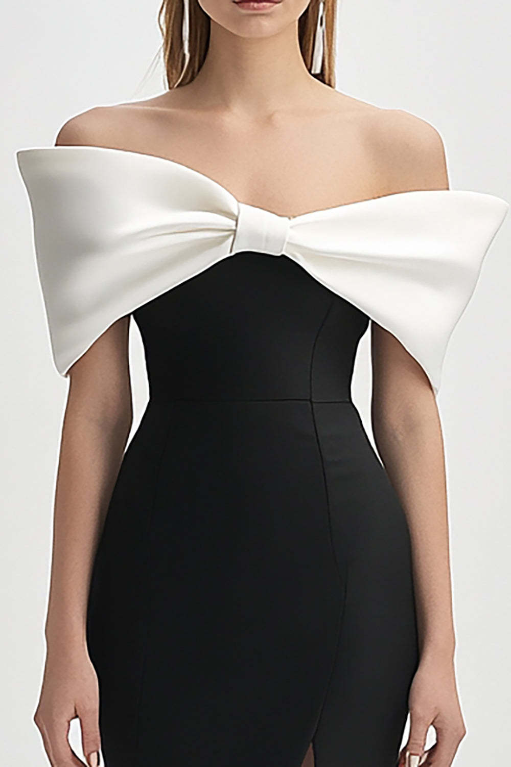 Short Black and White Strapless Bodycon Cocktail Dress with Bow