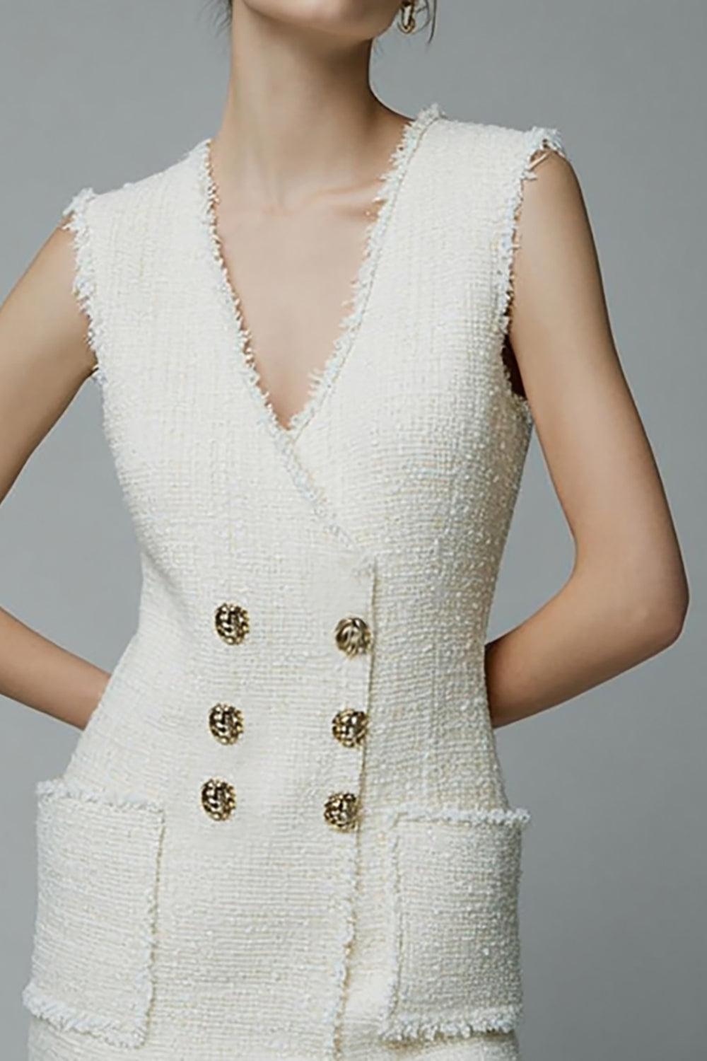 Ivory V-Neck Short Pencil Homecoming Outfits with Buttons
