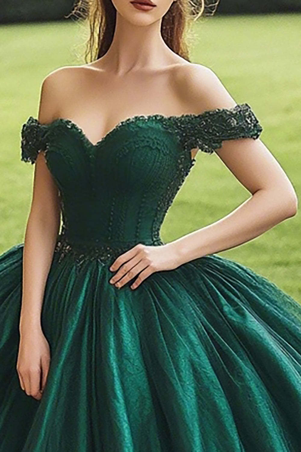 Dark Green Ball Gown Corset Princess Maxi Quinceanera Dress with Appliques
