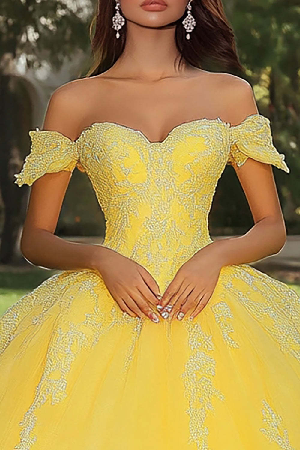 Yellow Ball Gown Off the Shoulder Maxi Tulle Quinceanera Dress with Lace