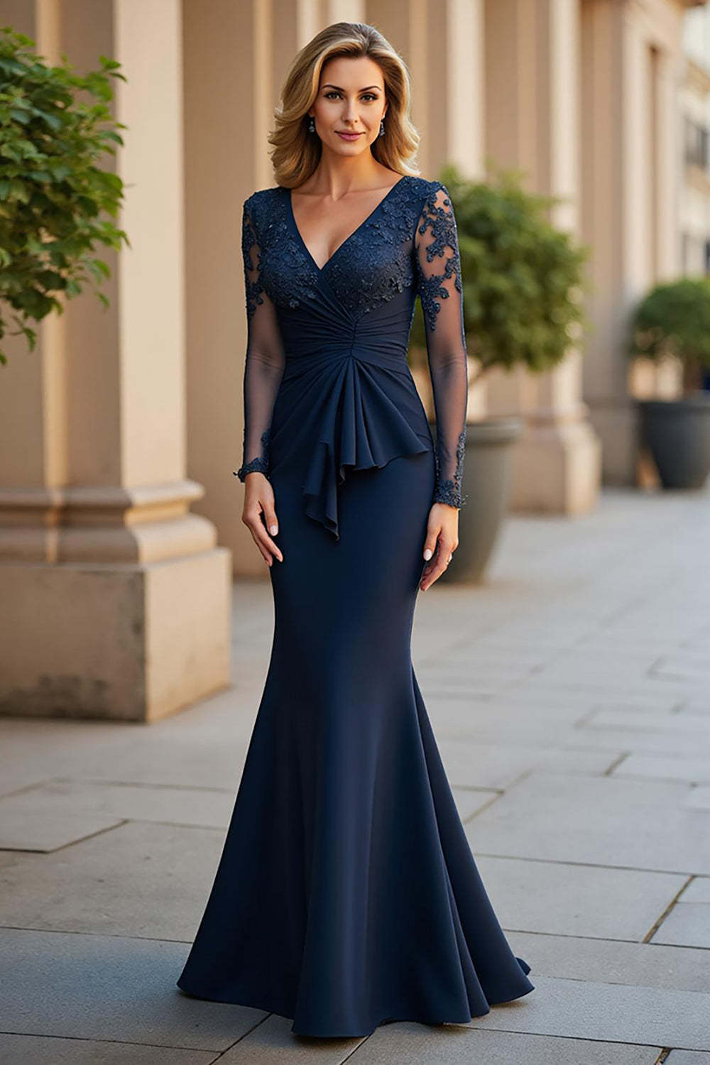 Leely Women Navy Mermaid Maxi Mother of the Bride Dress with Appliques V-Neck Ruched Long Sleeves Formal Dress