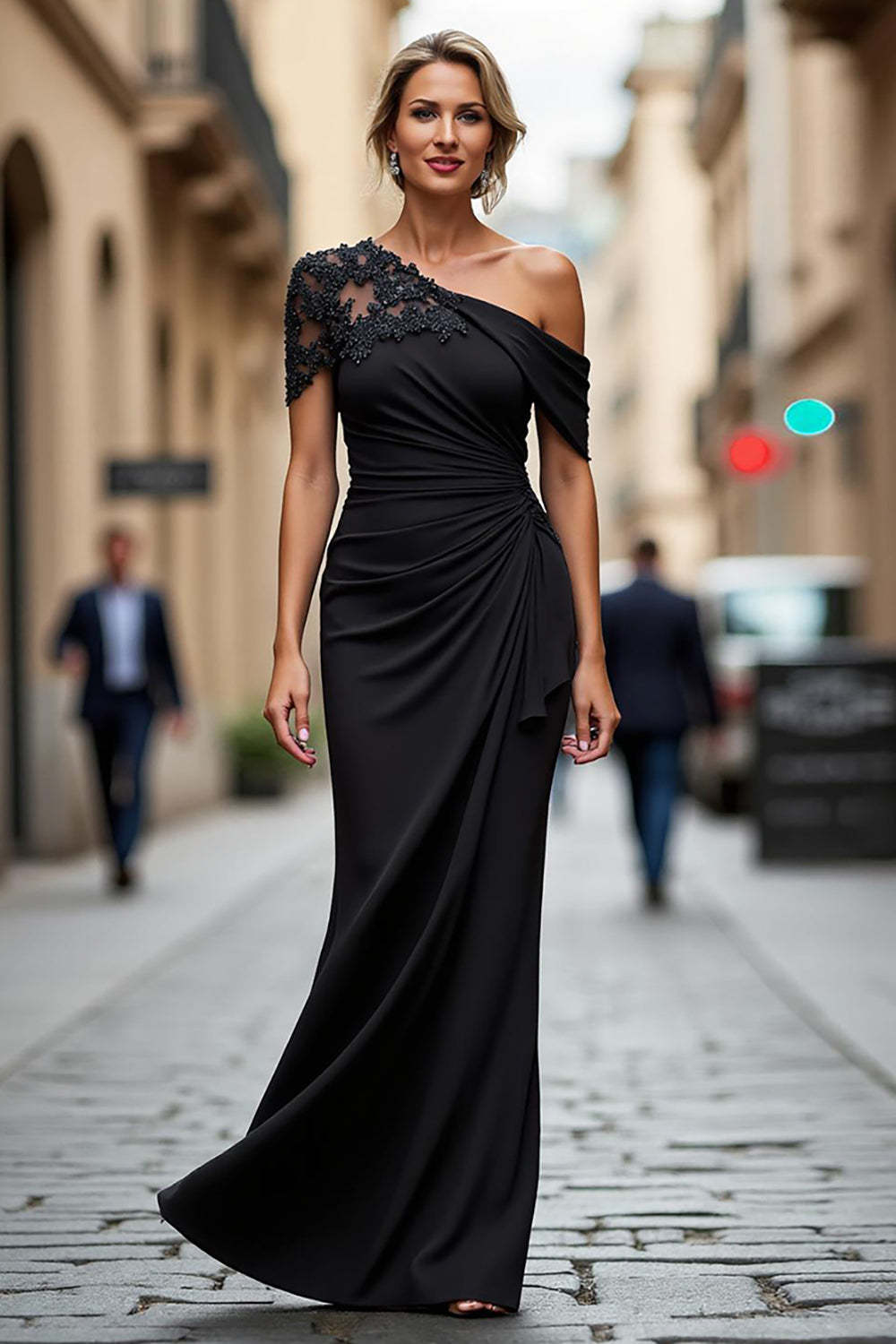 Maxi Black Sheath One Shoulder Ruched Mother of the Bride Dress with Appliques