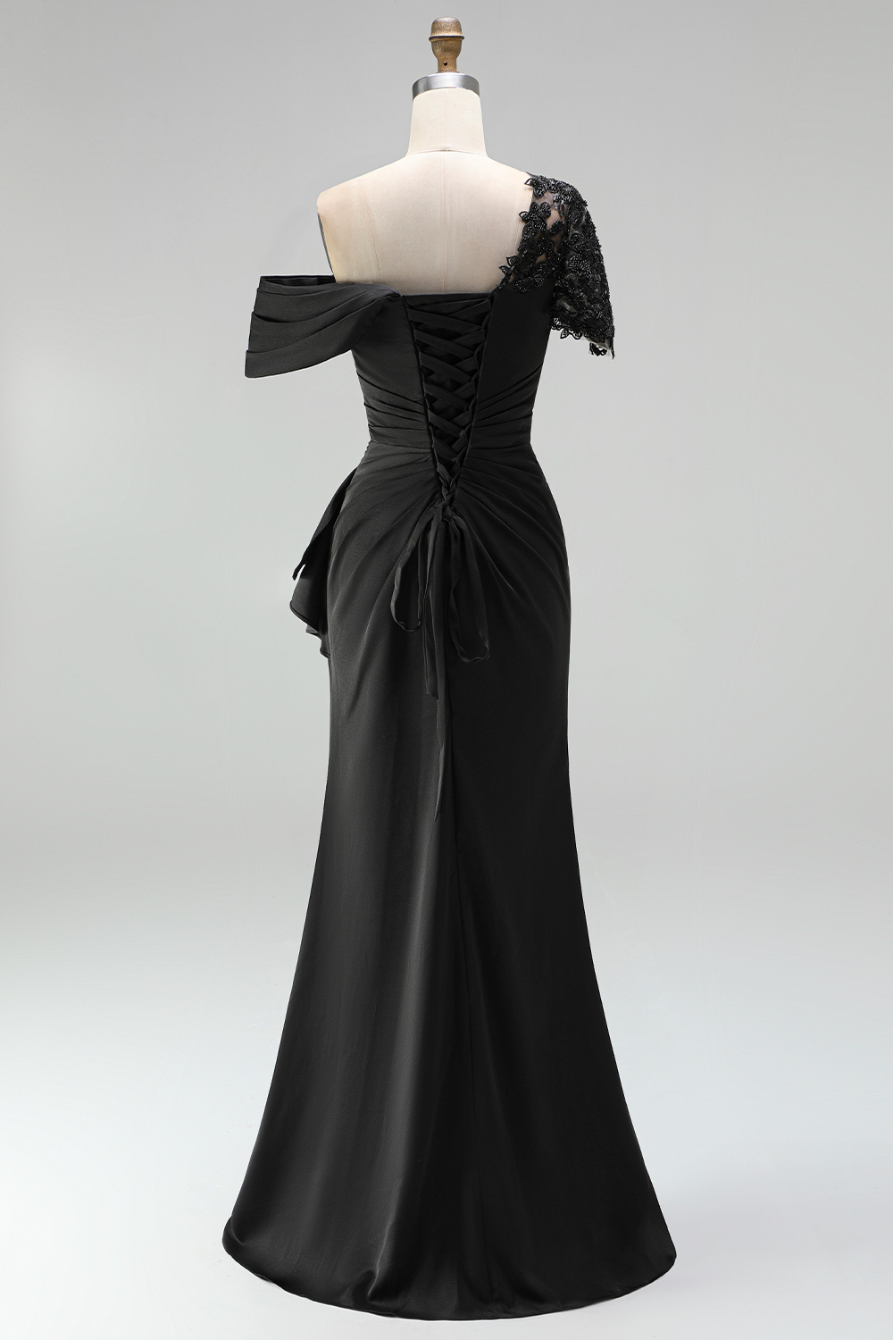 Maxi Black Sheath One Shoulder Ruched Mother of the Bride Dress with Appliques