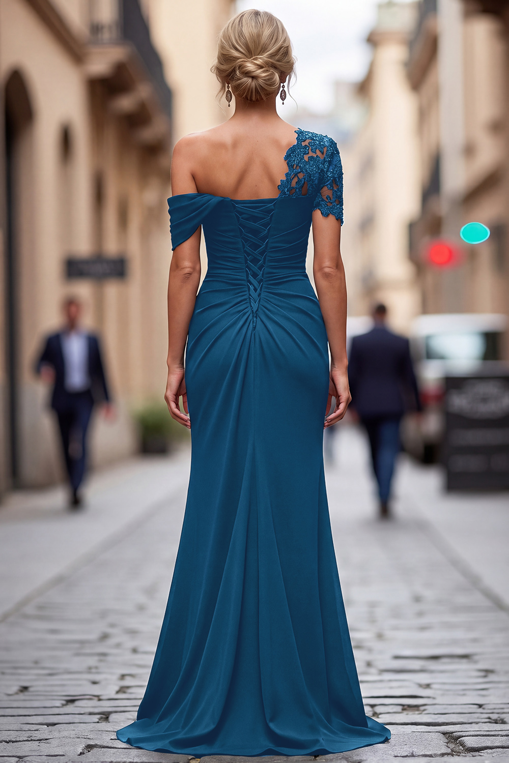Maxi Black Sheath One Shoulder Ruched Mother of the Bride Dress with Appliques