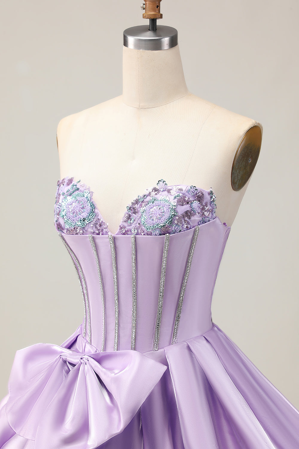 Purple Corset Beaded Sweetheart Sparkly Short Homecoming Dress with Bow