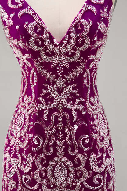 Sparkly Fuchsia V-Neck Tight Backless Mini Homecoming Dress with Beading