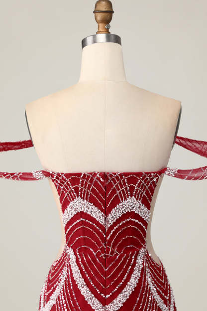 Sparkly Red Off the Shoulder Tight Mini Homecoming Dress with Beading