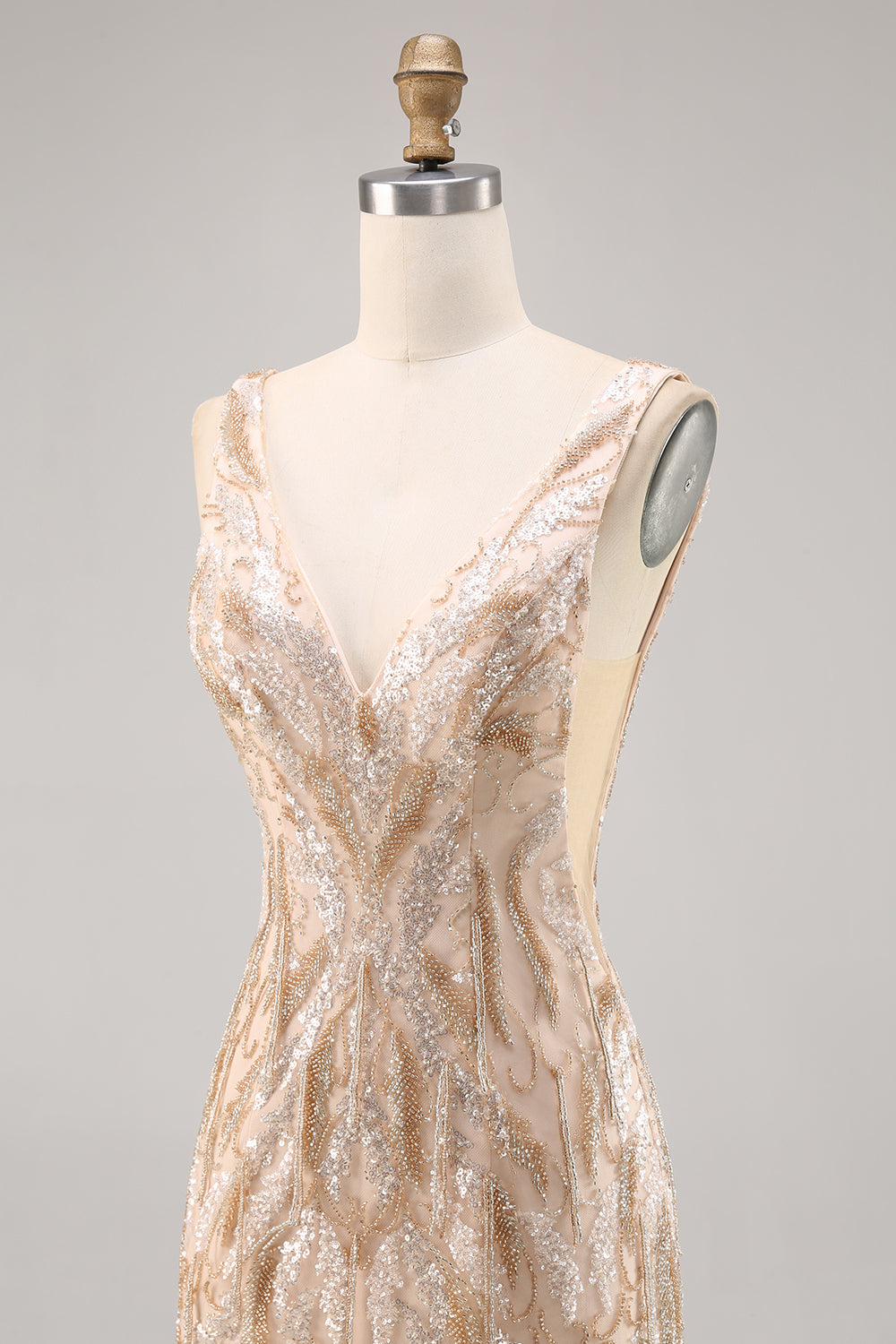 Sparkly Champagne V-Neck Short Sequin Tight Homecoming Dress with Beading