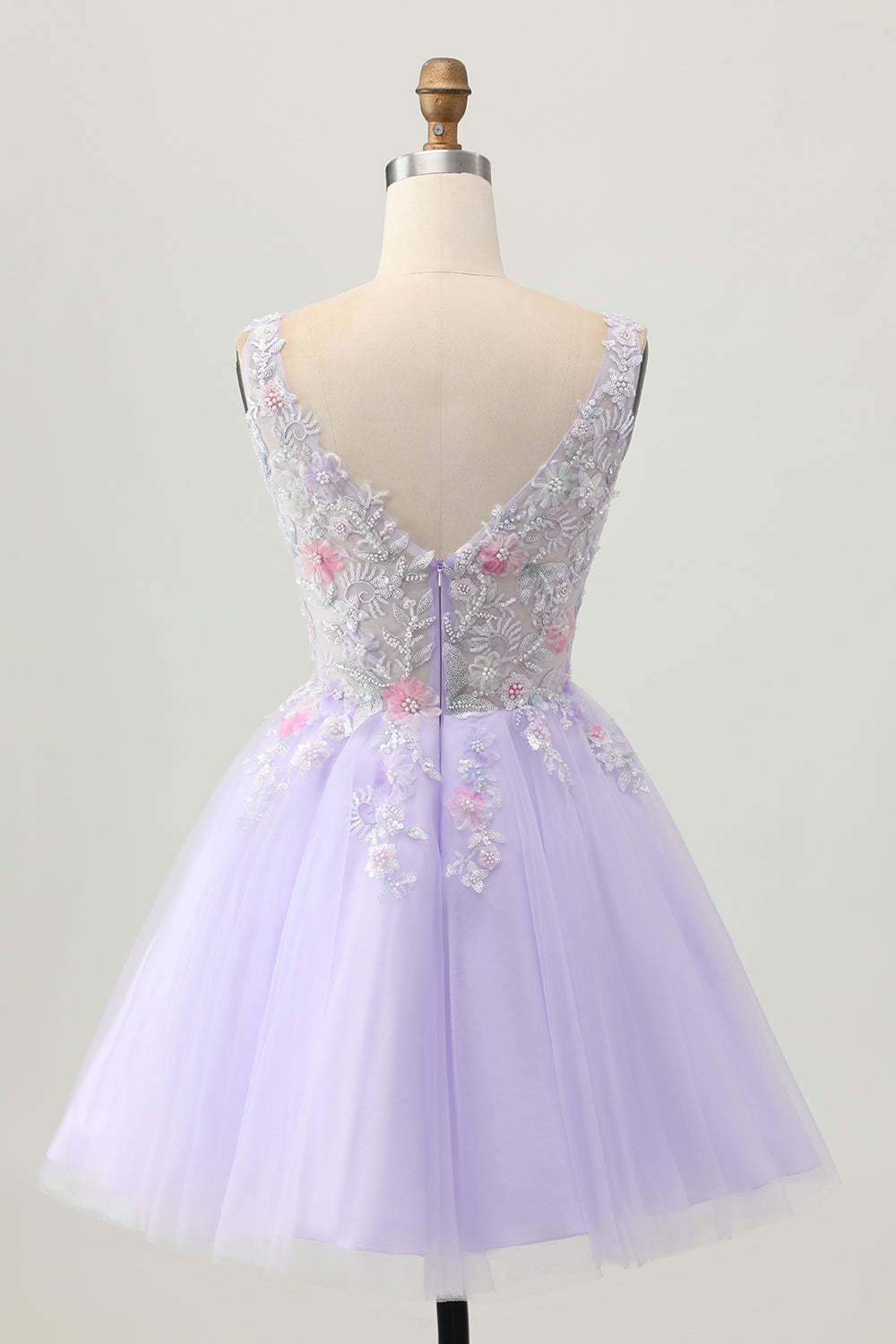 Sparkly Beaded Lilac V-Neck A line Short Homecoming Dress with Flowers