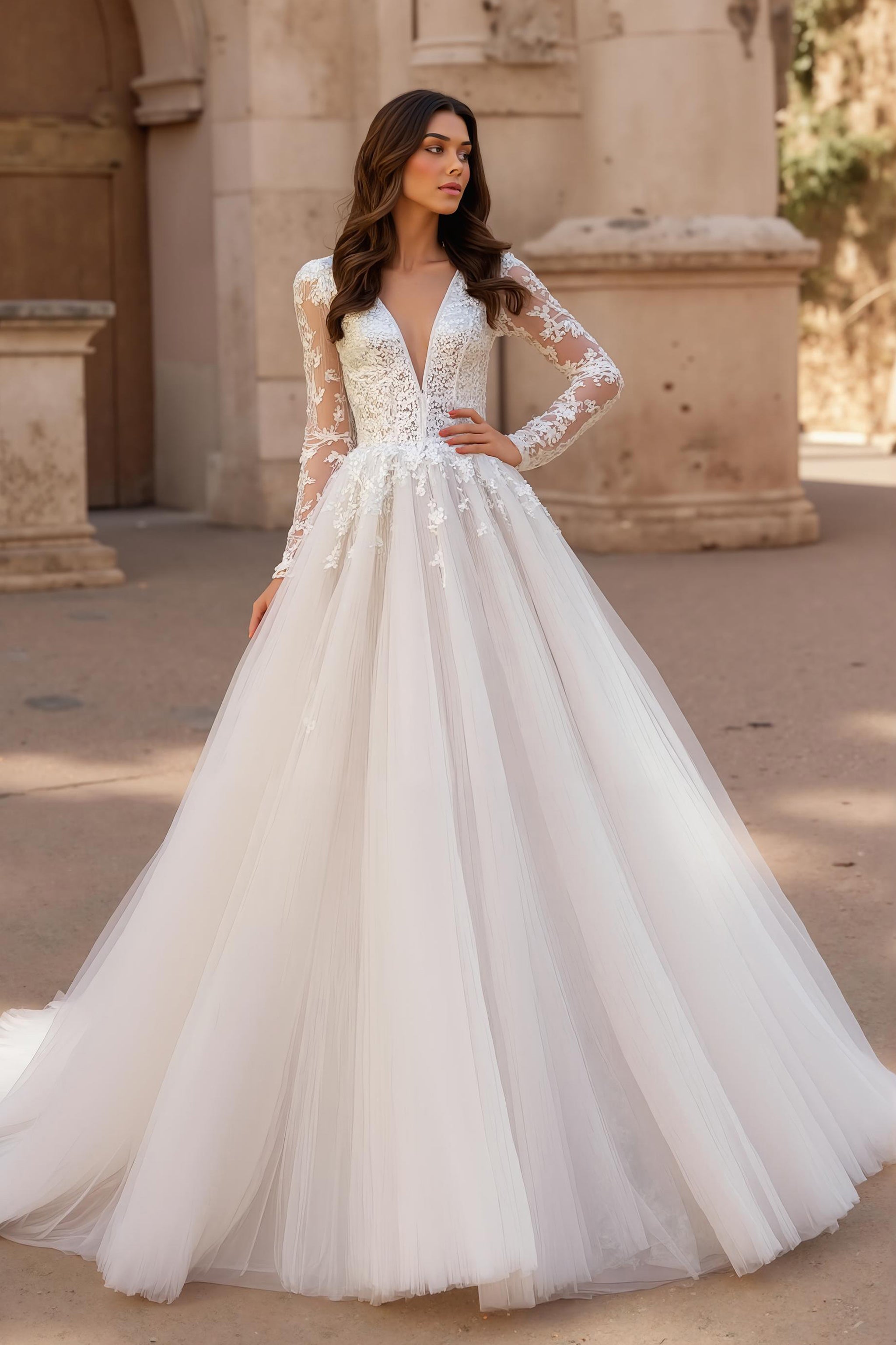 Leely Women Ivory Sweep Train Tulle Wedding Dress with Lace Ball Gown V-Neck Backless Long Sleeves Bridal Dress