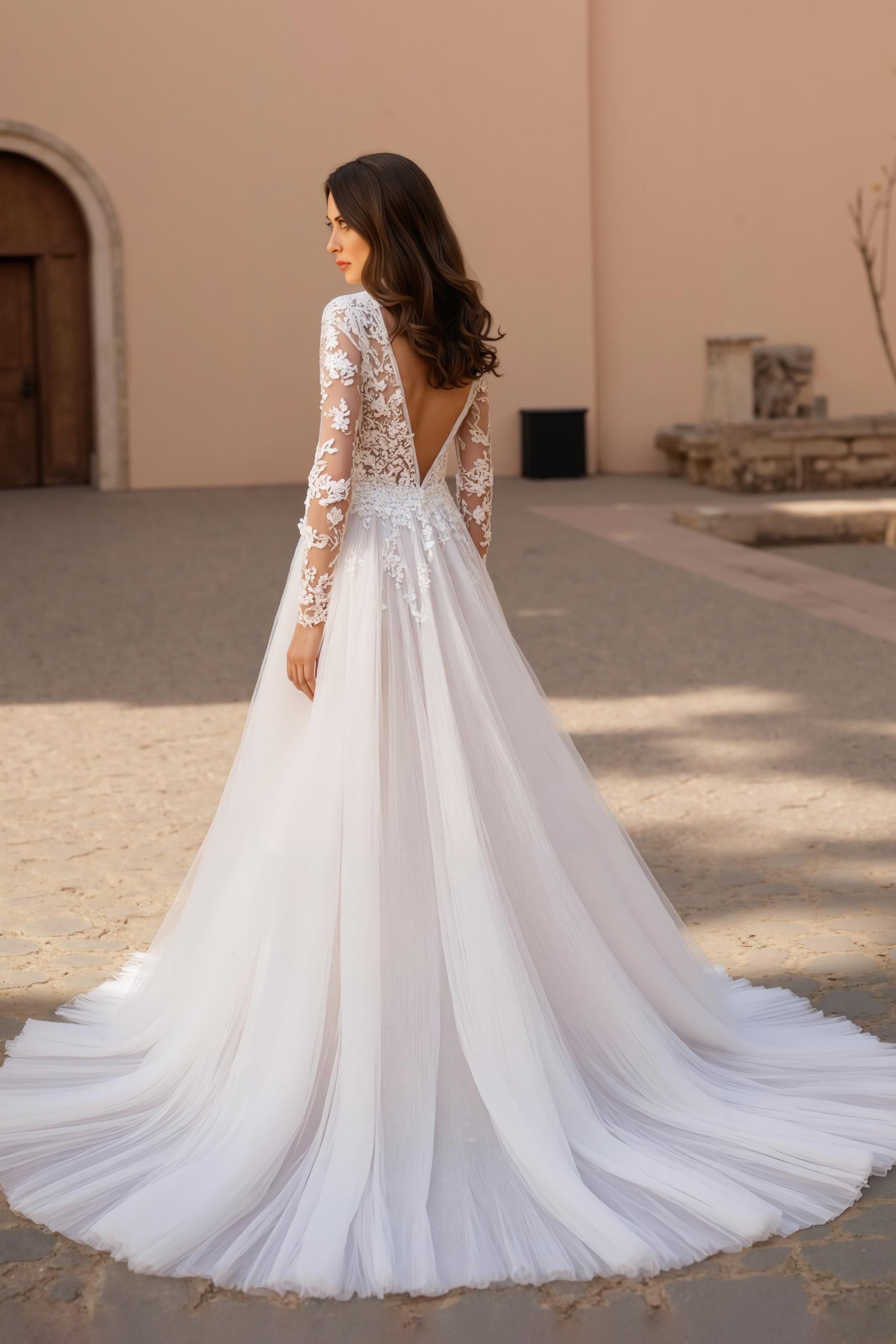 Ivory Ball Gown V-Neck Long Sleeves Tulle Wedding Dress with Lace