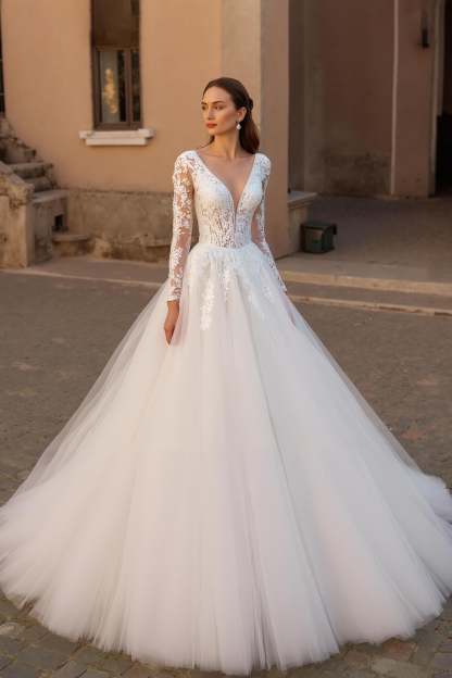 Leely Women Ivory Tulle Wedding Dress with Lace V-Neck A Line Sweep Train Long Sleeves Backless Bridal Dress