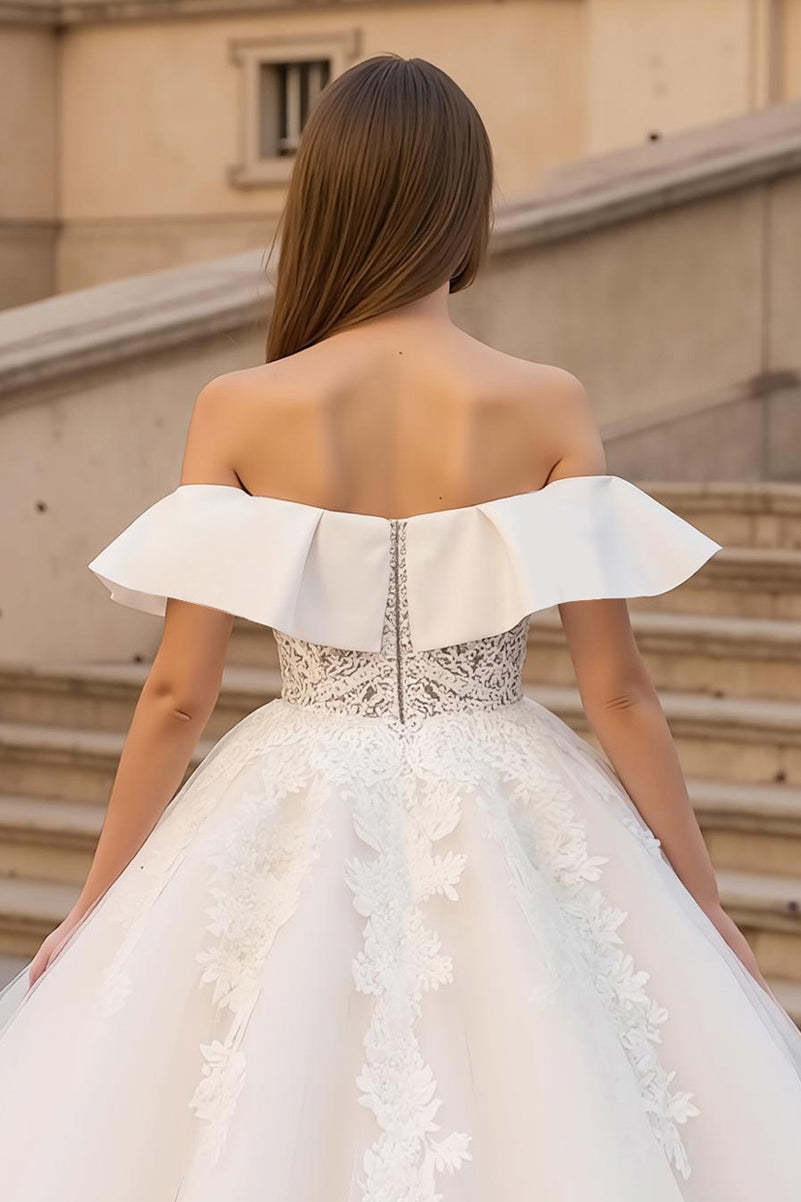 Ivory Corset Ruffled A Line Sweep Train Wedding Dress with Lace