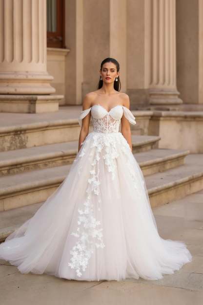 Leely Women Ivory Tulle Sweep Train Wedding Dress with Lace A Line Corset Off the Shoulder Bridal Dress