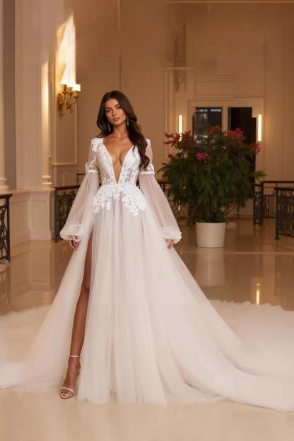 Leely Women Ivory Long Sleeves Tulle Wedding Dress with Lace Deep V-Neck A Line Backless Bridal Dress with Slit