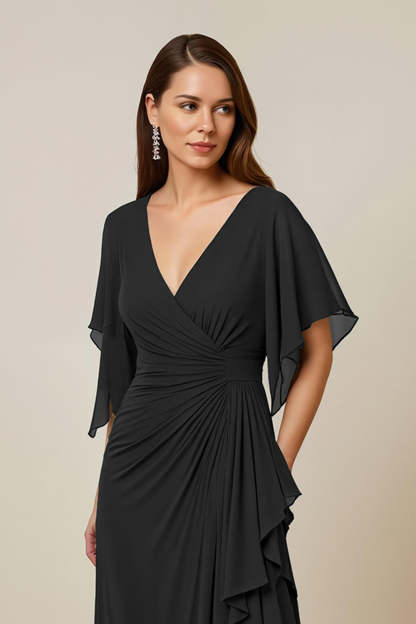 Dark Green Ruched Sheath V-Neck Maxi Mother of the Bride Dress with Ruffles