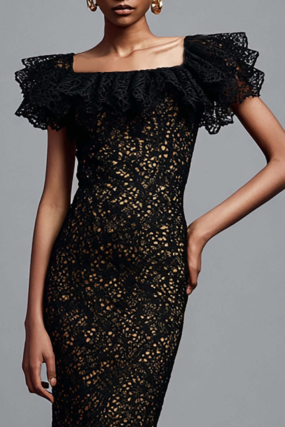 Black Lace Mermaid Ruffled Maxi Formal Dress with Sleeves