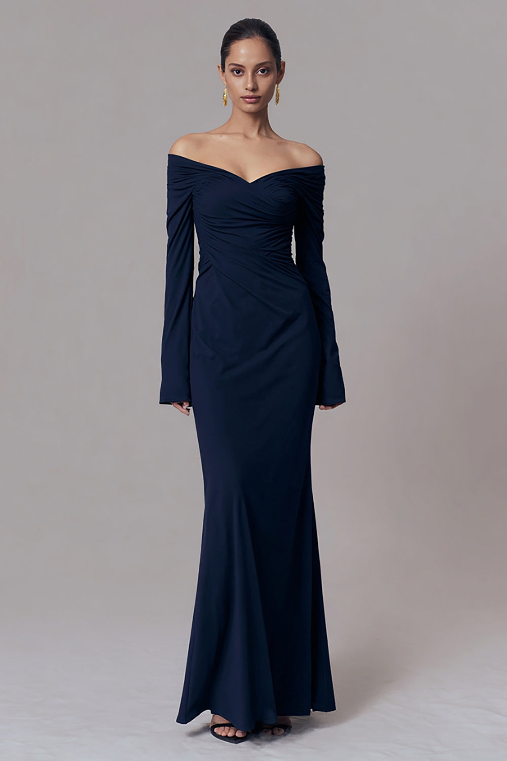 Elegant Navy Mermaid Ruched Long Sleeves Formal Dress