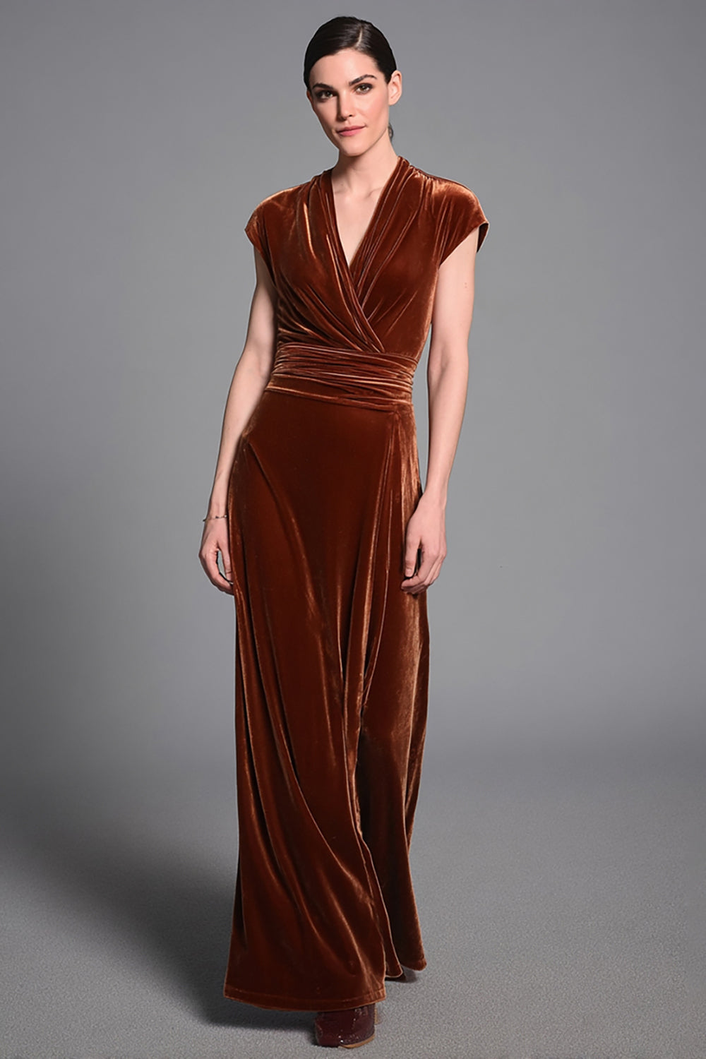 Leely Women Caramel Velvet Maxi Holiday Party Dress Ruched Sheath V-Neck Cap Sleeves Formal Dress