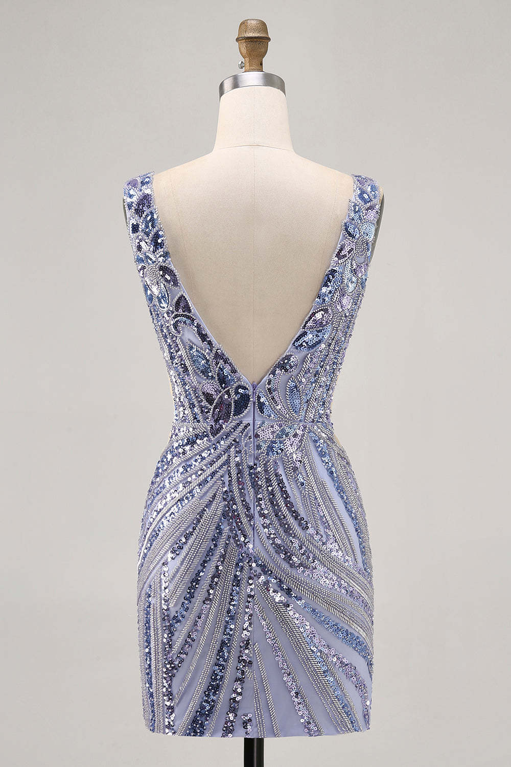 Sparkly Sequins Lilac V-Neck Tight Short Beaded Homecoming Dress