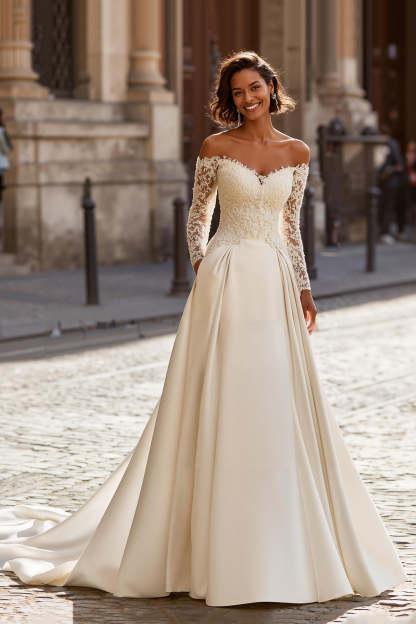Leely Women Ivory Satin Sweep Train Wedding Dress with Sleeves Off the Shoulder Ball Gown Bridal Dress with Lace