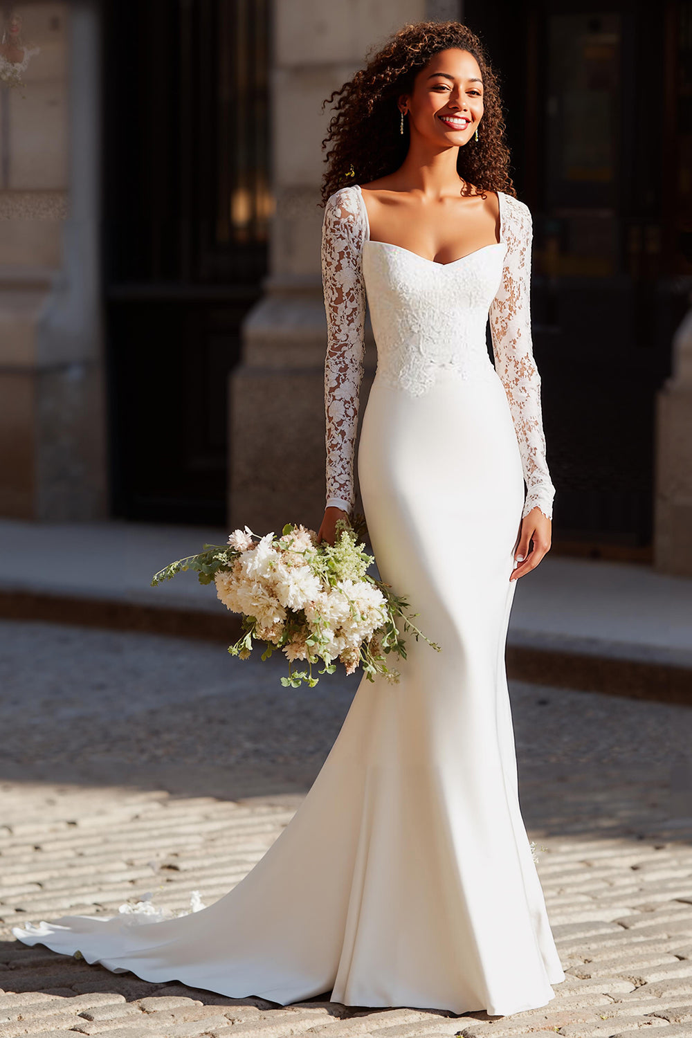 White Mermaid Scoop Neck Long Wedding Dress with Lace