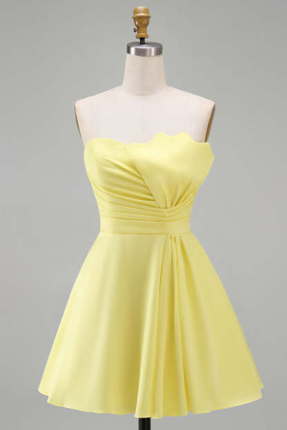 Yellow A-Line Strapless Ruched Short Homecoming Dress