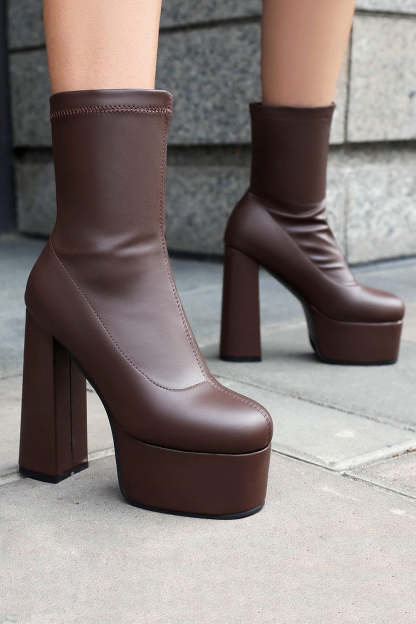 Golden Go Go Chunky Platform Round Toe Heeled Ankle Boots