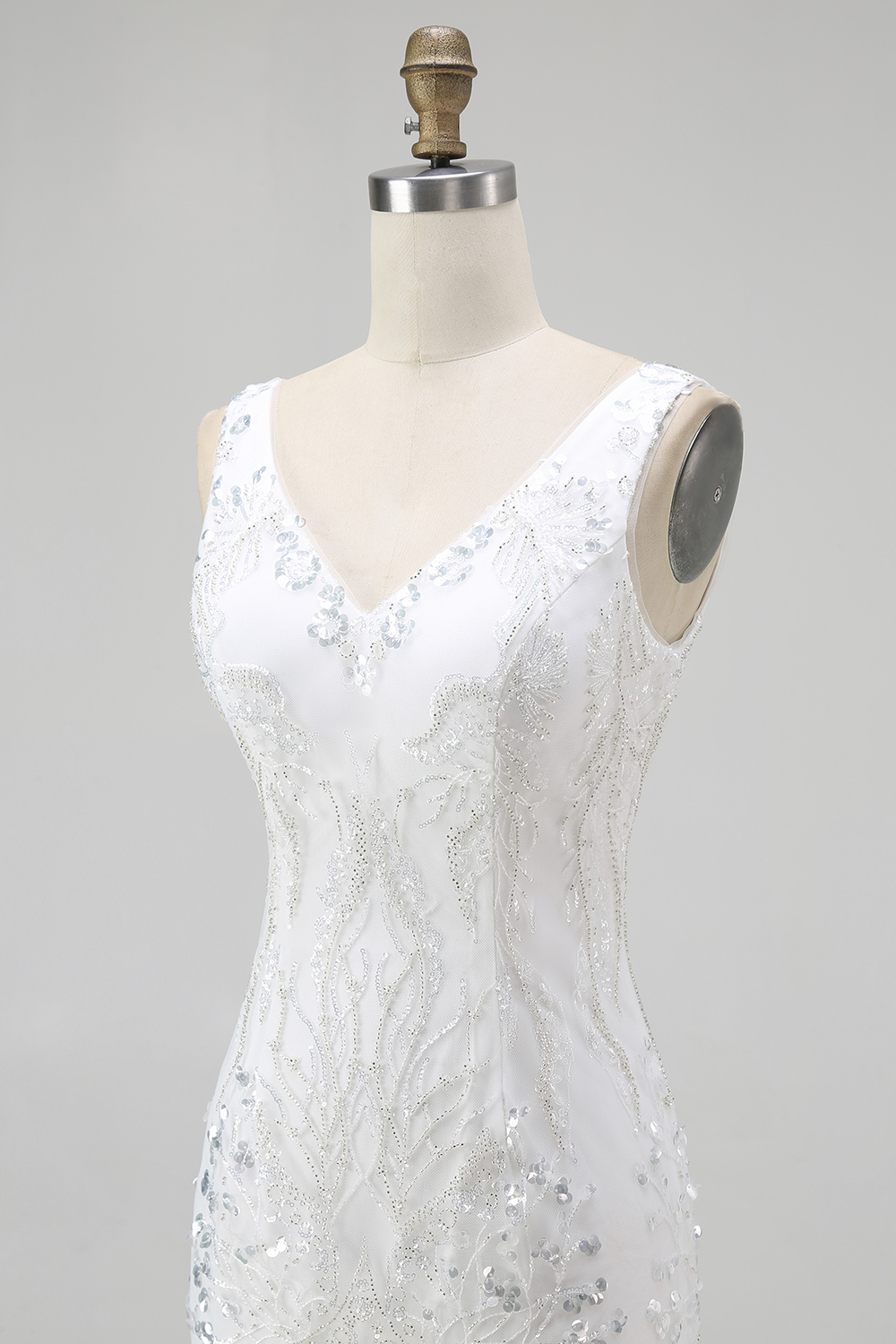 Sparkly Sequins White Tight V-Neck Short Homecoming Dress