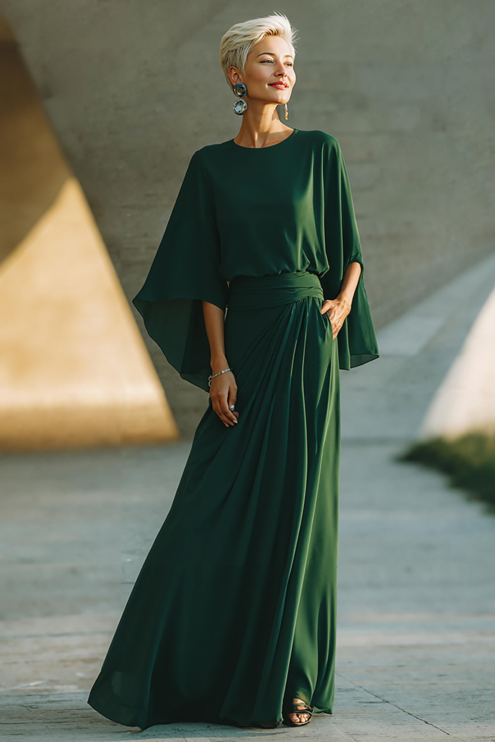 Leely Women Dark Green Flowy Chiffon Long Mother of the Bride Dress Sheath Round Neck Wedding Guest Dress with Pocket
