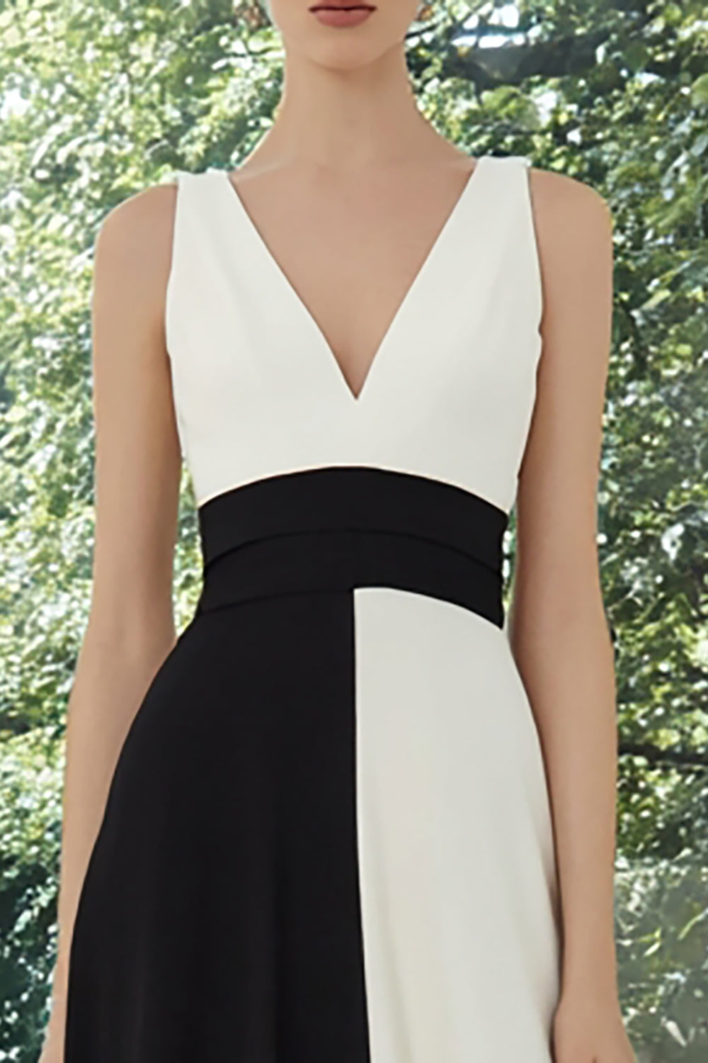 Black and White Patchwork V-Neck Long A Line Formal Dress