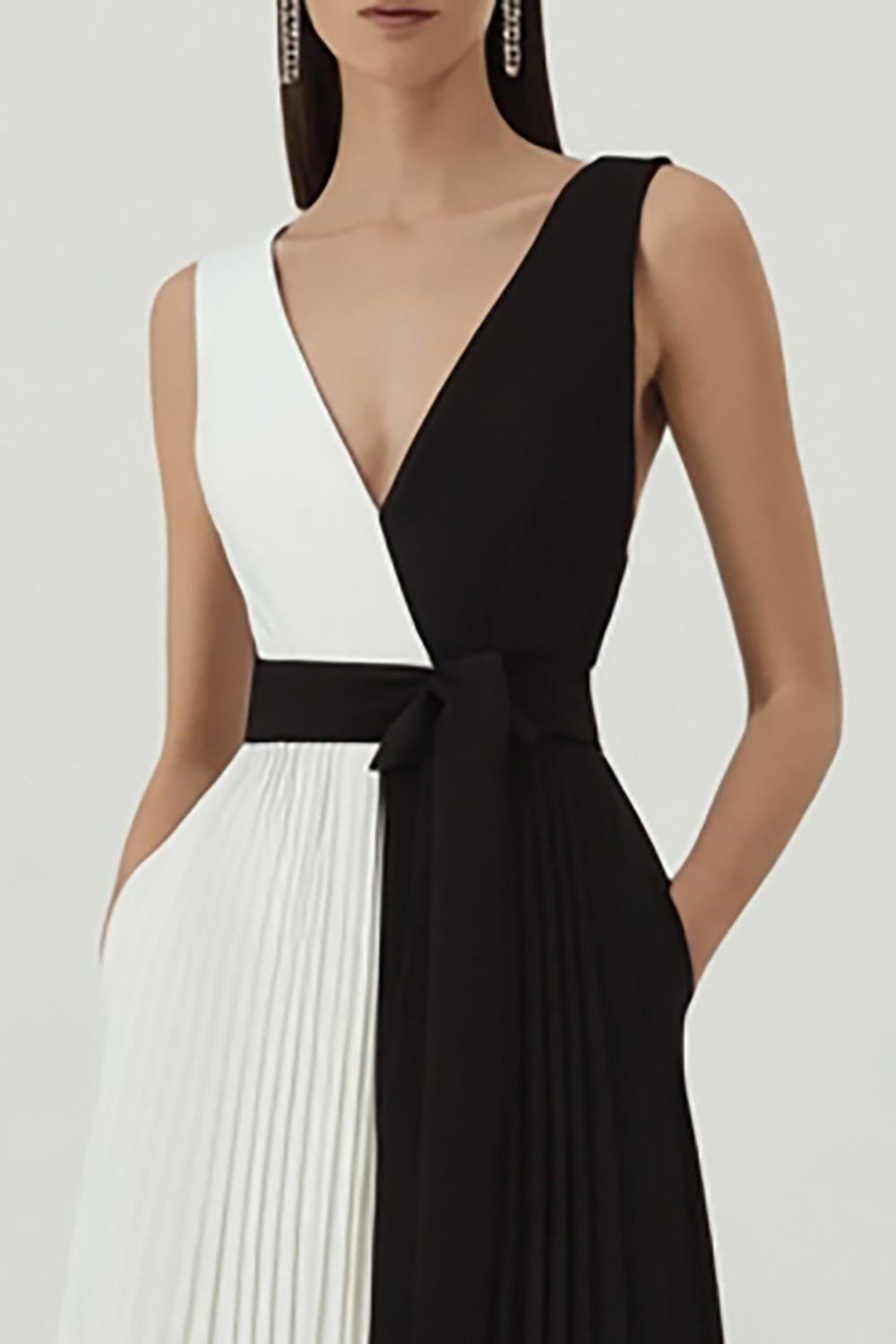 Black and White Pleated V-Neck A Line Maxi Formal Dress