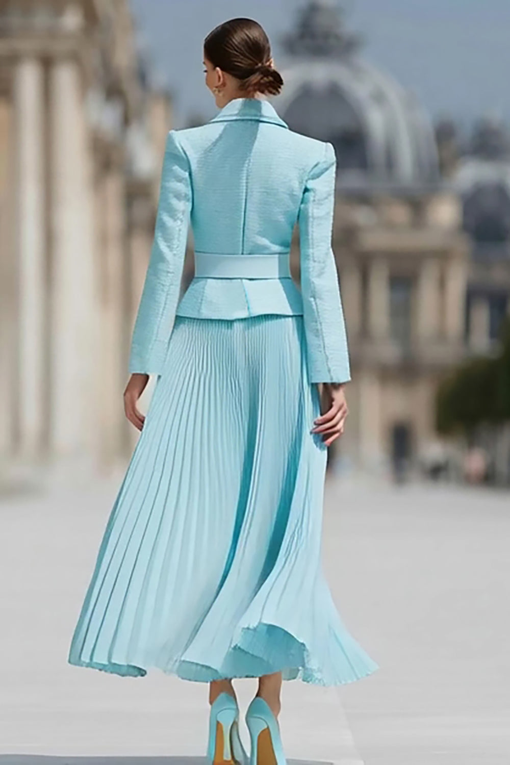 Light Blue Two Piece Notched Lapel A Line Business Suits with Belt