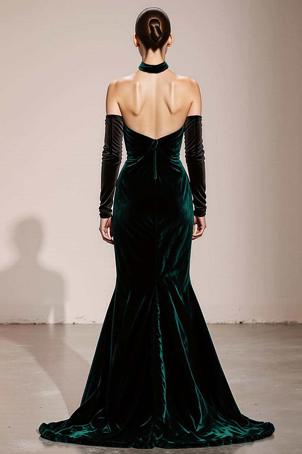 Dark Green Halter Mermaid Velvet Long Formal Dress
