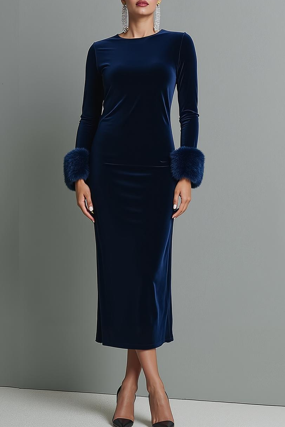 Dark Blue Velvet Sheath Plus Size Long Holiday Party Dress with Sleeves