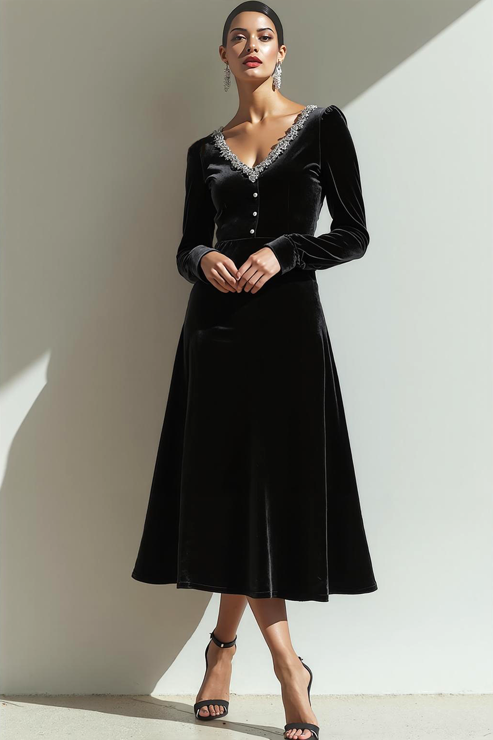 Black A Line Velvet V-Neck Maxi Formal Dress with Sleeves