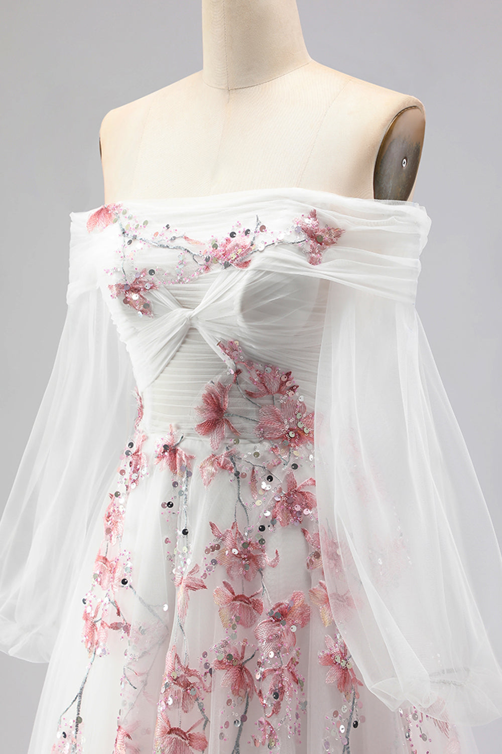 Floral Sparkly White A Line Long Sleeves Tulle Prom Dress with Sequins