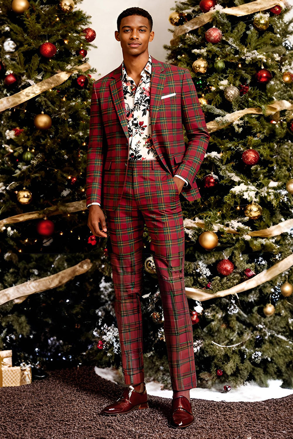 Black and Yellow Notched Lapel Grid Men Prom Suits