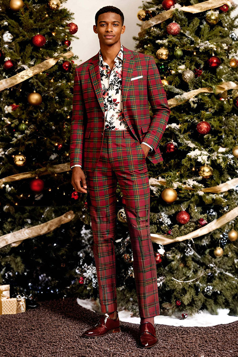 Black and Yellow Notched Lapel Grid Men Prom Suits