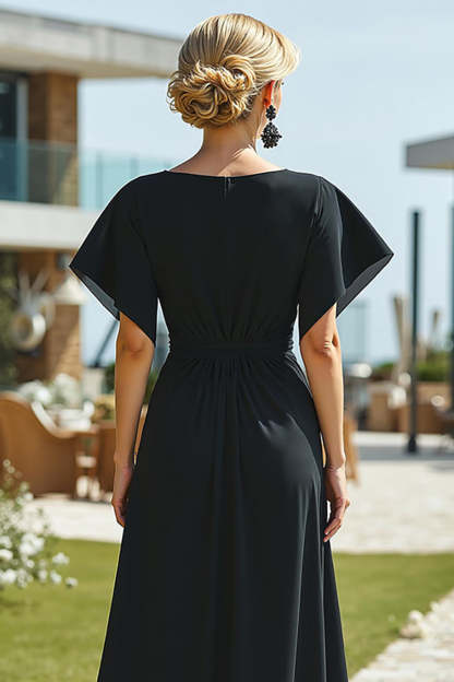 Black Bateau Neck Sheath Long Mother of the Bride Dress with Sleeves